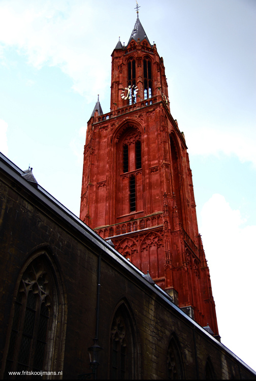 Kerktoren St Janskerk maastricht