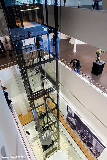 201410174168 Lift in museum Fundatie Zwolle
