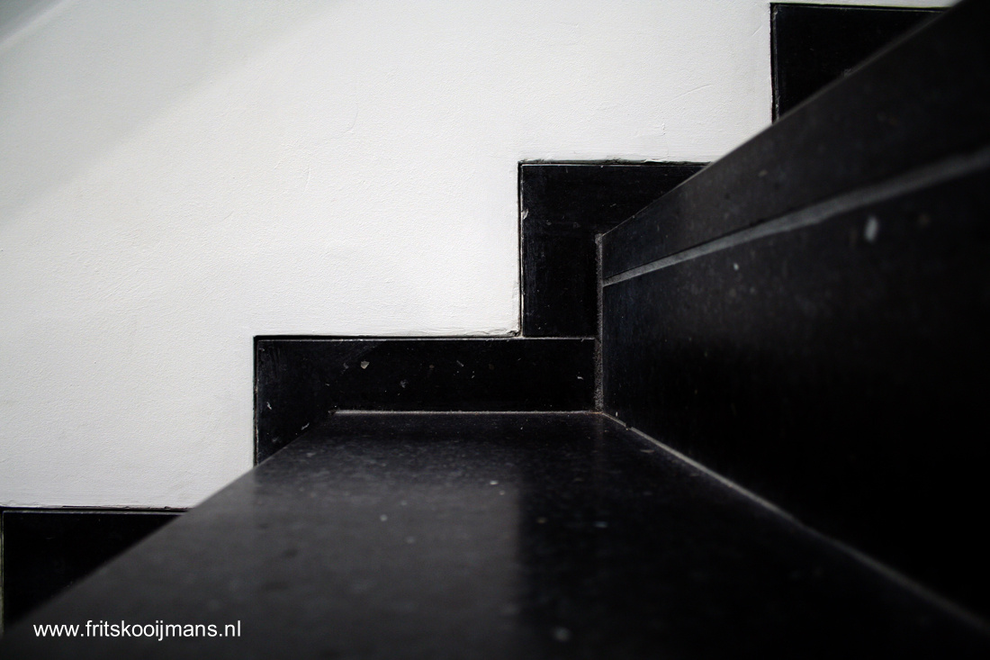 Marmeren trap van Abbemuseum Eindhoven